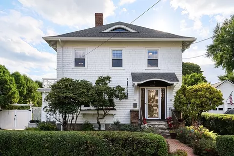 76 Edgemere Rd, Quincy, MA 02169