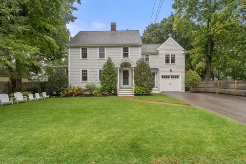 4 Strathmore Rd, Wellesley, MA 02482