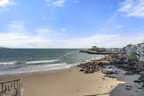 59-61 Main St, Rockport, MA 01966