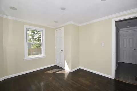 1211 Page Blvd, Springfield, MA 01104 photo 10