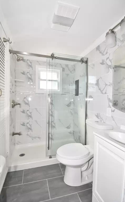 1211 Page Blvd, Springfield, MA 01104 photo 7