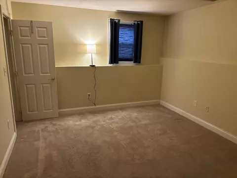 433 Bank St #4, Fall River, MA 02720 photo 9
