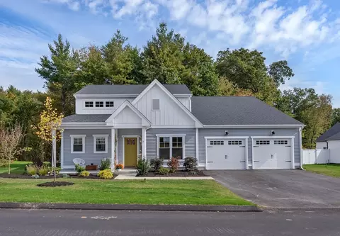 7 Iris Ln, Bellingham, MA 02019