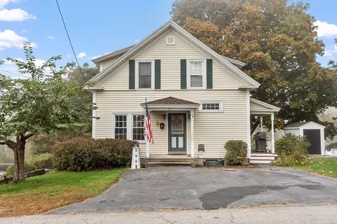 34 Highland St, Winchendon, MA 01475