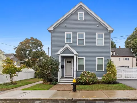 69 Wyvern St #69, Boston, MA 02131