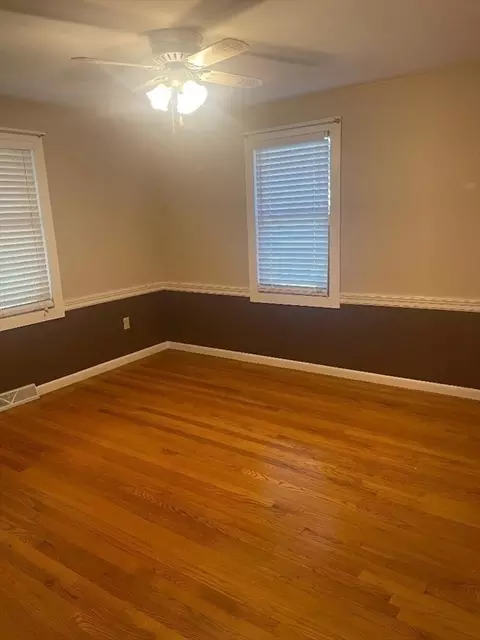 111 Clearbrook Dr, Springfield, MA 01118 photo 15