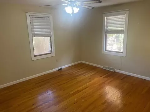 111 Clearbrook Dr, Springfield, MA 01118 photo 17