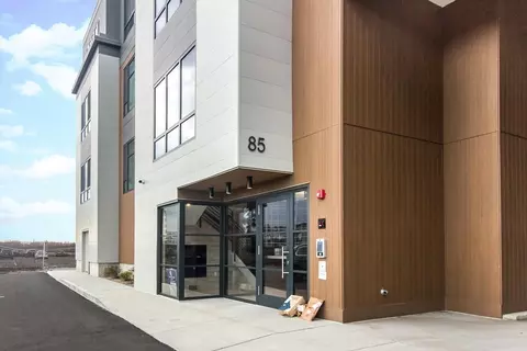 85 Myrtle St #301, Quincy, MA 02171