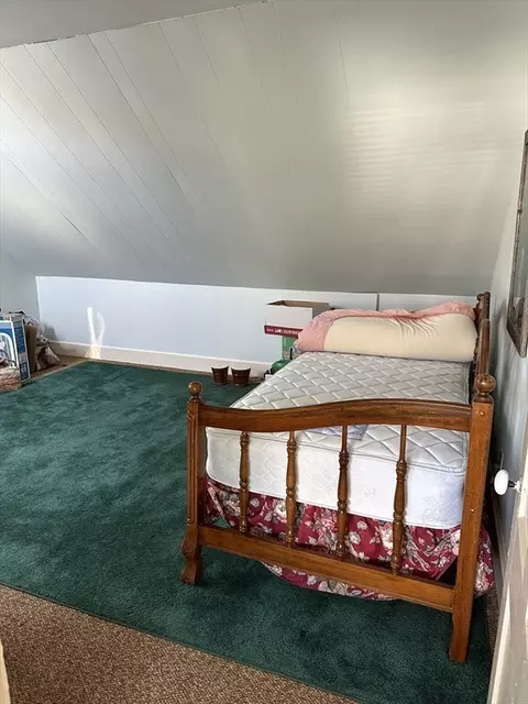 658 School St, Webster, MA 01570 photo 20