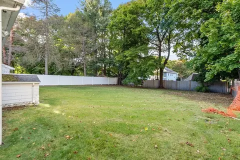 39 Sanderson Ave, Dedham, MA 02026 photo 25