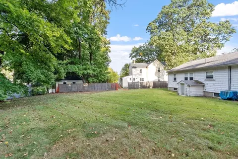 39 Sanderson Ave, Dedham, MA 02026 photo 3