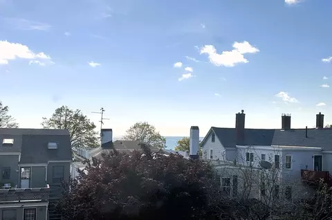 View/Area - 8 Gilbert Ct, Gloucester, MA 01930 photo 2 of 3