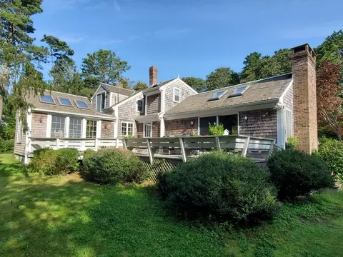 21 Oliver Snow Rd, Harwich, MA 02646