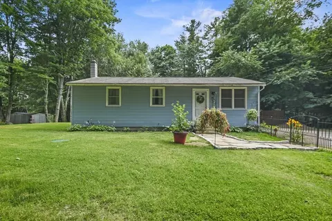 8 Sibley Rd, Winchendon, MA 01475