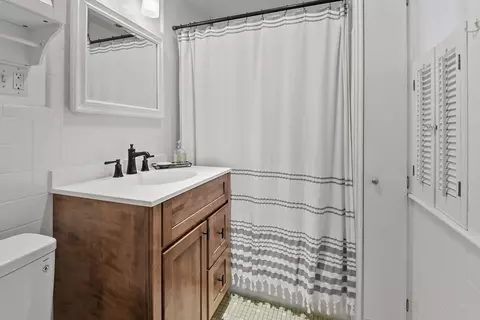 Bath - 43 Acton St, Maynard, MA 01754 photo 1 of 2