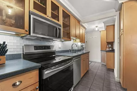 Kitchen - 43 Acton St, Maynard, MA 01754 photo 4 of 4
