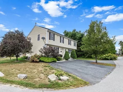 4 Domenick St #4, Milford, MA 01757