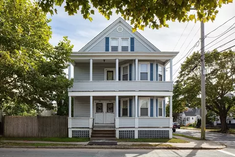 498-500 Allen St, New Bedford, MA 02740