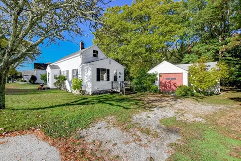245 Wareham Rd, Marion, MA 02738