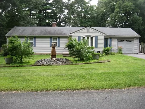 146 Mason St, Palmer, MA 01069
