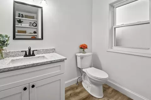 24 Warnock St, Lowell, MA 01852 photo 32