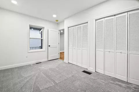 24 Warnock St, Lowell, MA 01852 photo 18