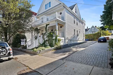 18 Garrison St #1, Somerville, MA 02144
