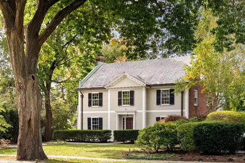30 Fresh Pond Pkwy, Cambridge, MA 02138