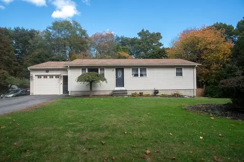 18 Birchwood Rd, Rutland, MA 01543