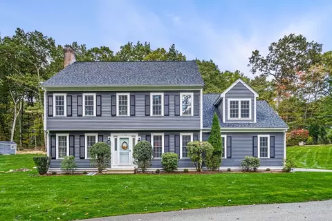 452 Lost Lake Dr, Groton, MA 01450