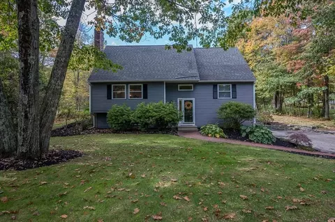416 Sterling Rd, Jefferson, MA 01522