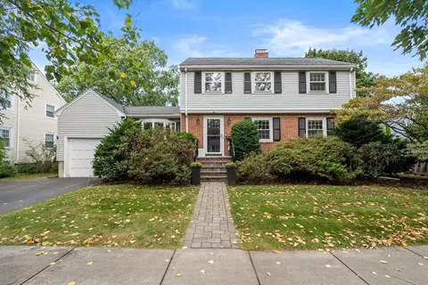 242 Cross St, Belmont, MA 02478