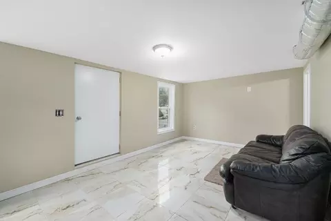Living - 359 Knight St, Woonsocket, RI 02895 photo 4 of 5