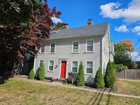 17 Andover St #1, Georgetown, MA 01833