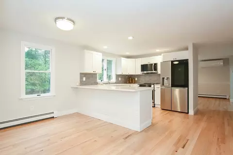 16 Yardarm Dr, Mashpee, MA 02649 photo 9