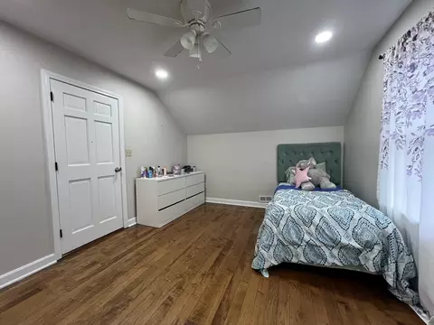Bedroom - 155 Warner Ave, Worcester, MA 01604 photo 7 of 7