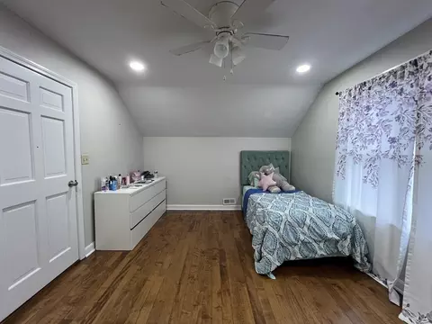 Bedroom - 155 Warner Ave, Worcester, MA 01604 photo 5 of 7