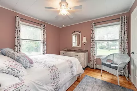 128 Ferry St, Easthampton, MA 01027 photo 15