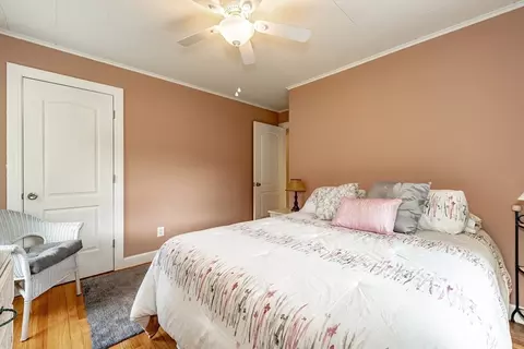 128 Ferry St, Easthampton, MA 01027 photo 17