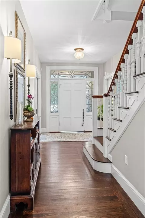 9 Winthrop St, Danvers, MA 01923 photo 18