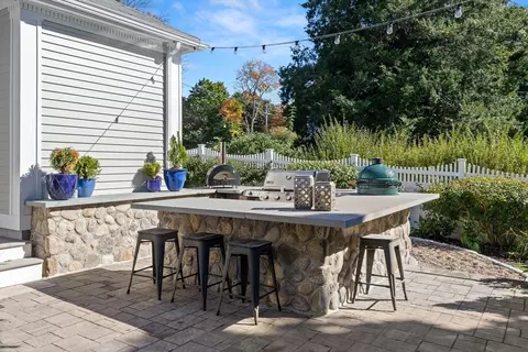 9 Winthrop St, Danvers, MA 01923 photo 37