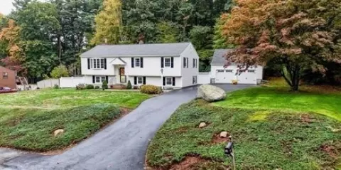 58 Wagon Wheel Rd, Dracut, MA 01826