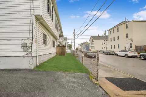 851 Charles St #2, Fall River, MA 02724 photo 3
