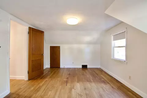 18 Barton St, Springfield, MA 01104 photo 30