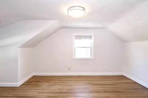 18 Barton St, Springfield, MA 01104 photo 33