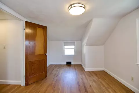 18 Barton St, Springfield, MA 01104 photo 36