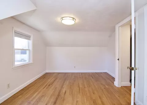 18 Barton St, Springfield, MA 01104 photo 38