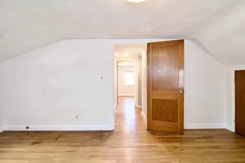 18 Barton St, Springfield, MA 01104 photo 28