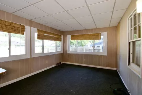 18 Barton St, Springfield, MA 01104 photo 40