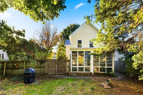 34 Chestnut St, Danvers, MA 01923 photo 27